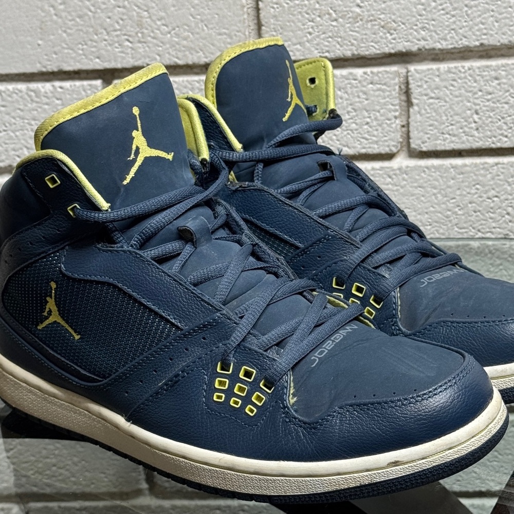 Jordan Flight 45 High (Navy/Yellow) – Size 10 US